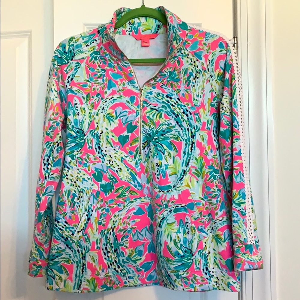 Small Lilly Pulitzer popover